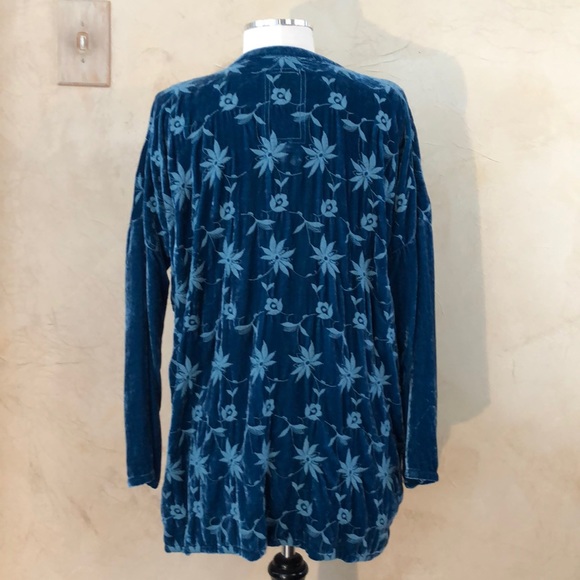 Johnny Was Velvet Tunic Size Small